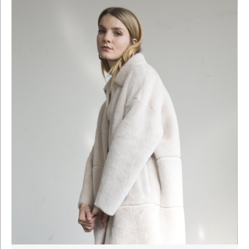 Gorgeous only worn once! Perfect condition!